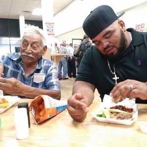 Meet your Posher, Christopher